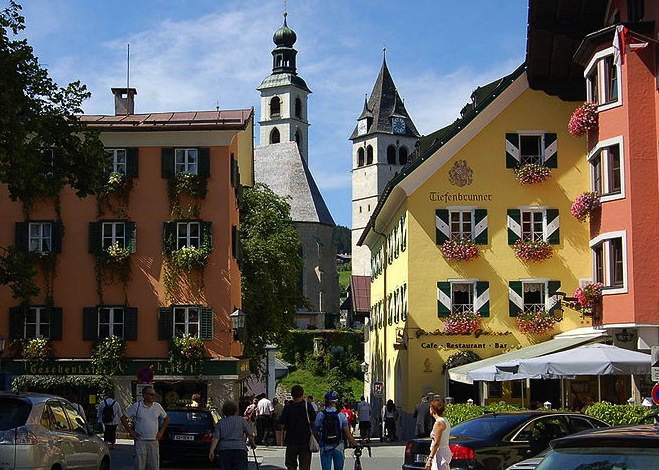 Kitzbuehe Urlaub in Tirol: Wellness, Wandern, Skiurlaub, Hotels, Ferienwohnungen